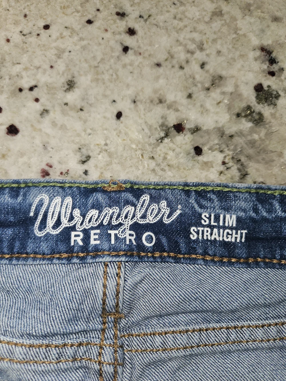 WRANGLER RETRO SLIM FIT Straight-Leg Denim Jeans in Blue